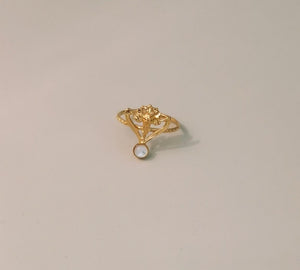 www.visiteprivee-deco.fr bague femme Elisa plaquée or et nacre bijoux français.
