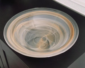 www.visiteprivee-deco.fr saladier en verre beige.