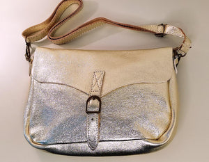 www.visiteprivee-deco.fr sac besace femme  cuir palleté upcyclé.